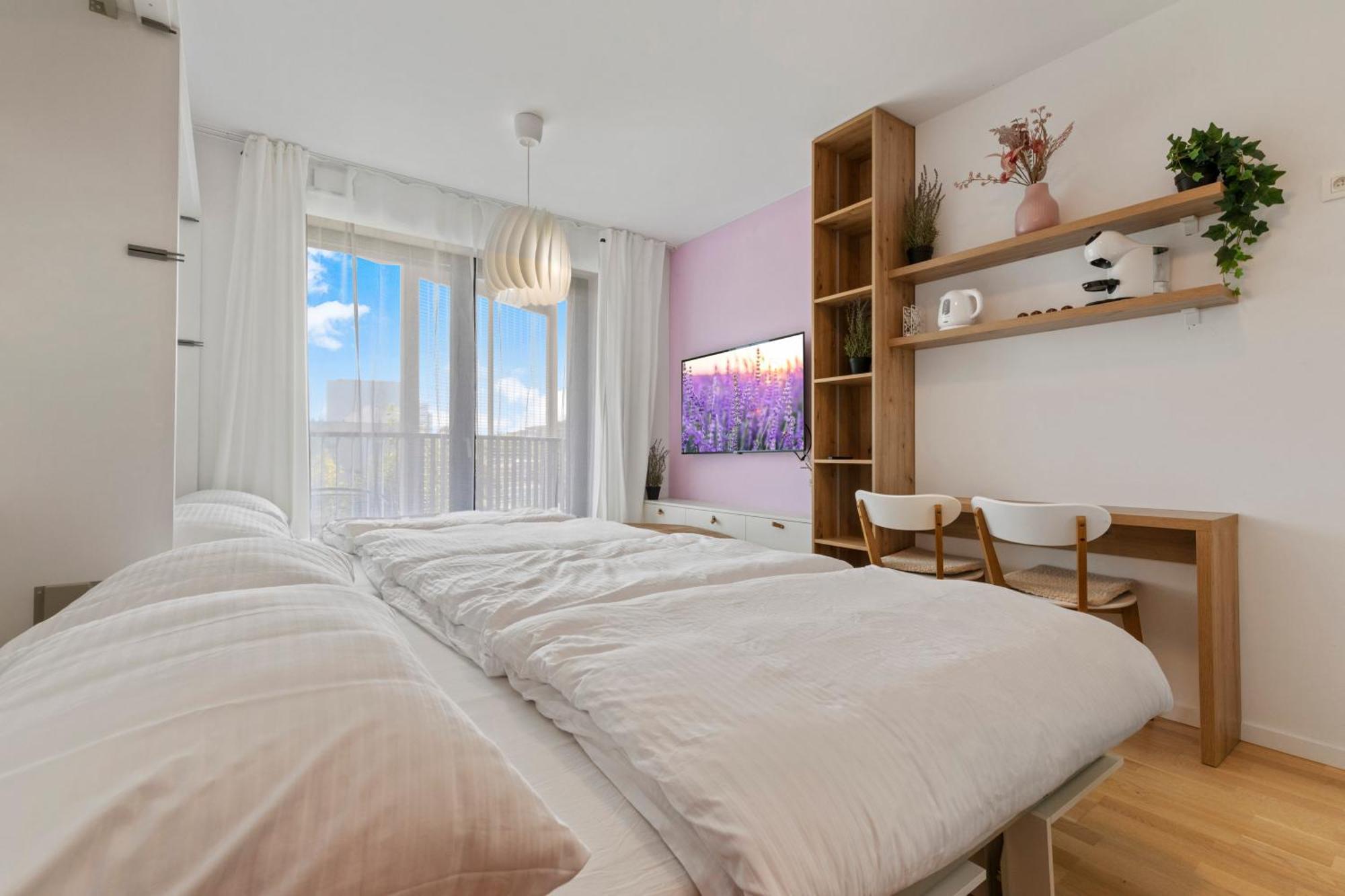 Apartmán Lam Lavender - Free Parking Bratislava Exteriér fotografie