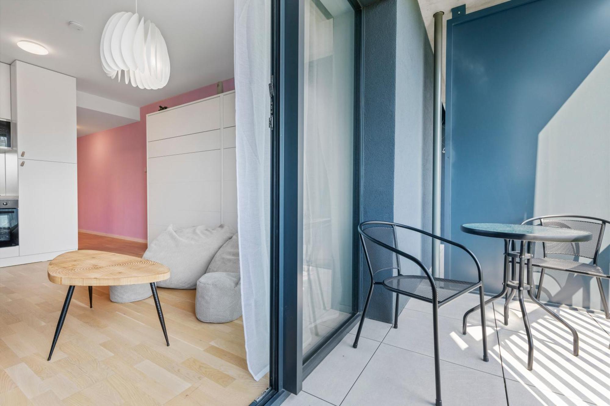 Apartmán Lam Lavender - Free Parking Bratislava Exteriér fotografie