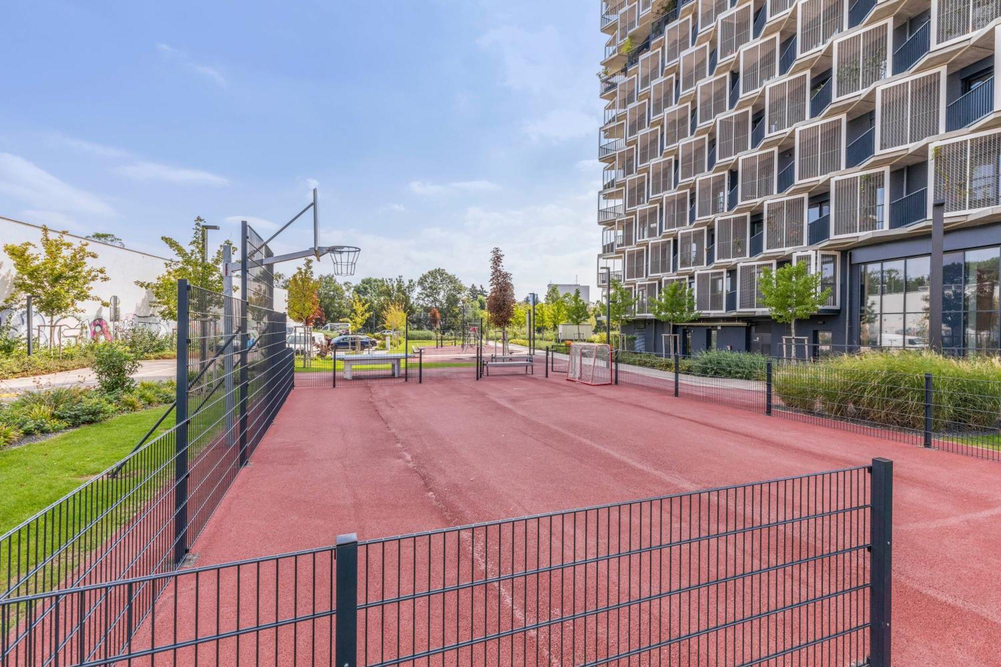 Apartmán Lam Lavender - Free Parking Bratislava Exteriér fotografie